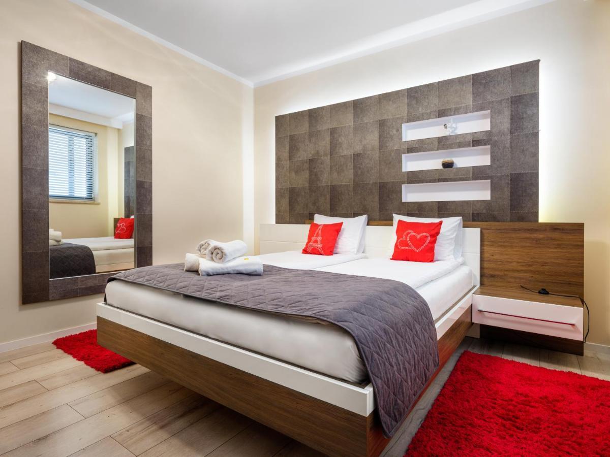 Golden Queen Apartments Jewish District Красков Екстериор снимка